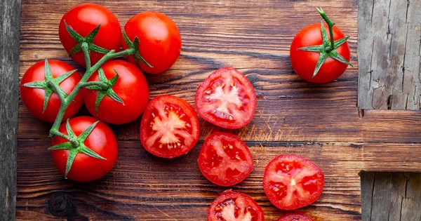 Beberapa Manfaat Tomat Yang Baik Bagi kesehatan Tubuh